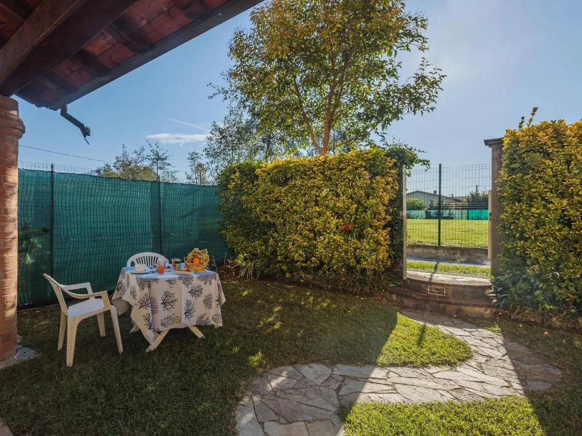 Apartment Lara By Interhome Marina di Massa Italy
